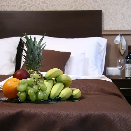 21 And Hotel 3*
