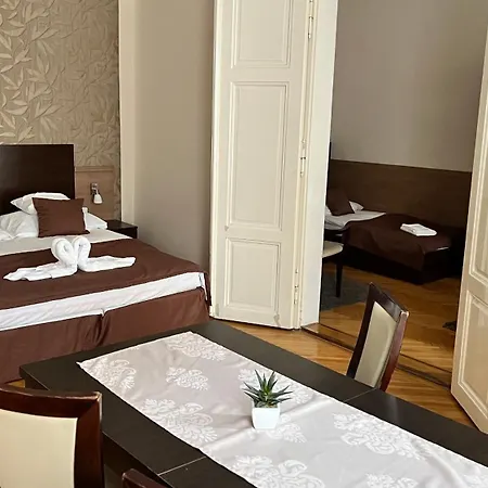 21 Hotell