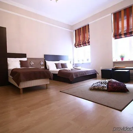 Hotel 21 And 3*