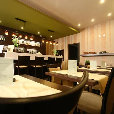 Hotell 21